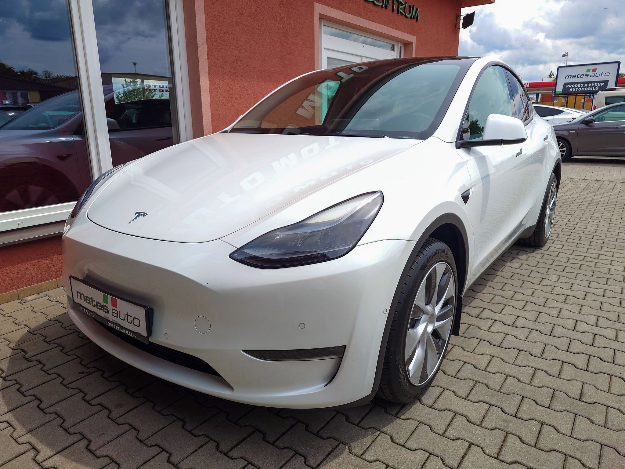 Tesla Model Y, Long Range Dual Motor 378 kW S