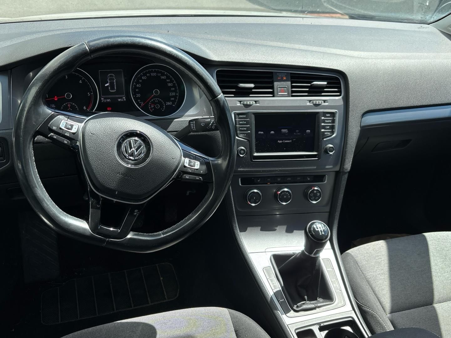 Volkswagen Golf, 1.6 TDI / 81 kW Trendline - fotka 5