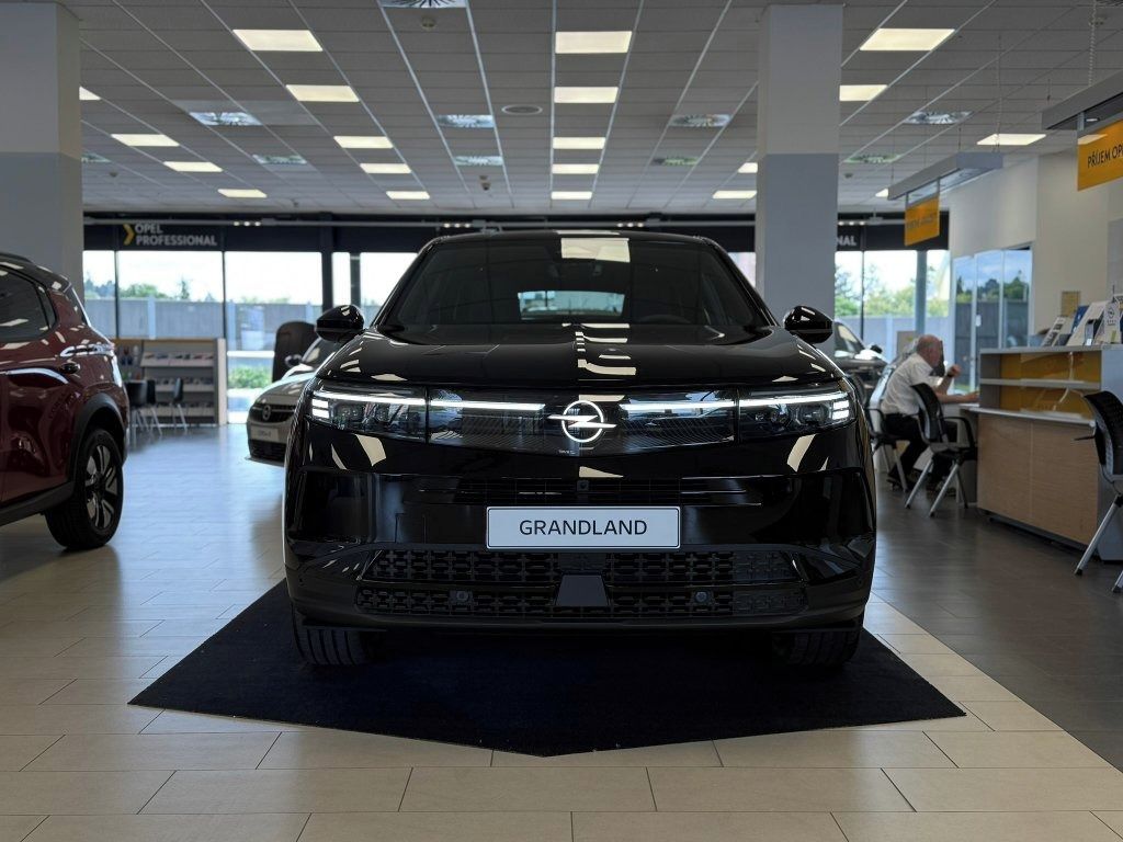 Opel Grandland, Ultimate Hybrid 107 kW!! - fotka 2