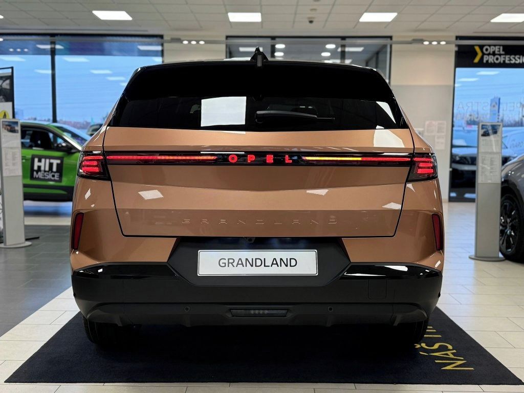 Opel Grandland, Ultimate Hybrid 107 kW!! - fotka 5