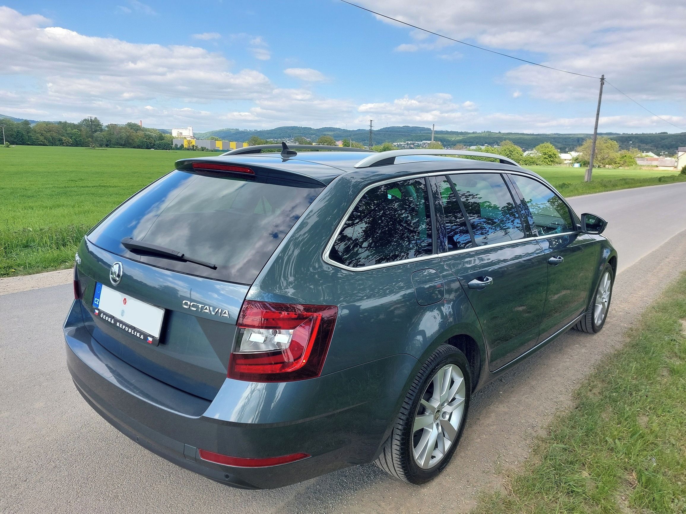Škoda Octavia, 2.0 TDI 110kW, Style, CZ - fotka 6