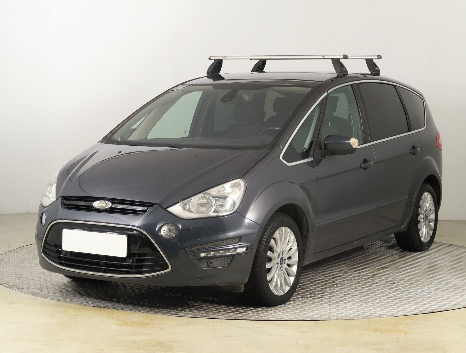 Ford S-MAX, 2.0 TDCi, 7 míst, Navi - fotka 2