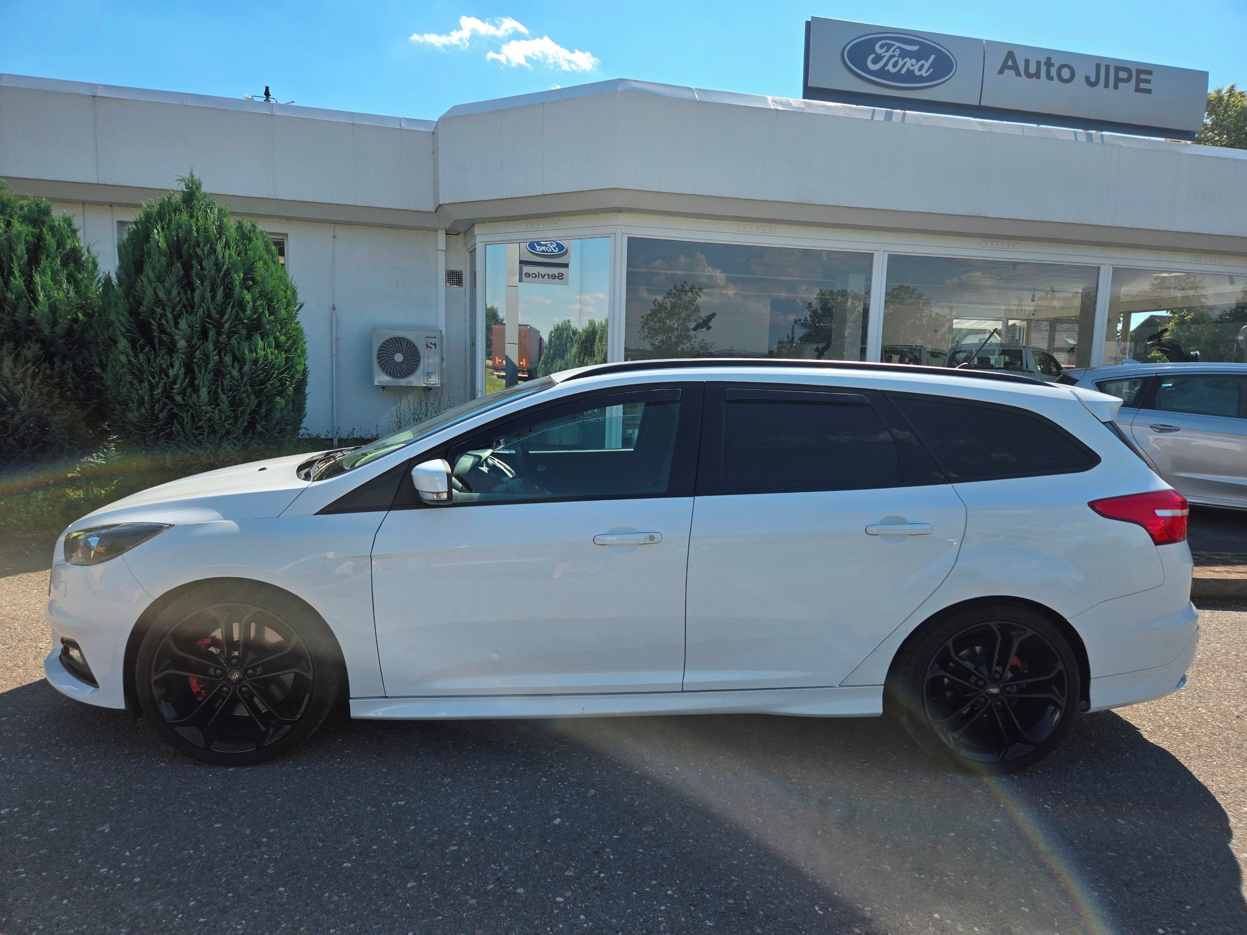 Ford Focus, Focus ST kombi 184kw - fotka 3