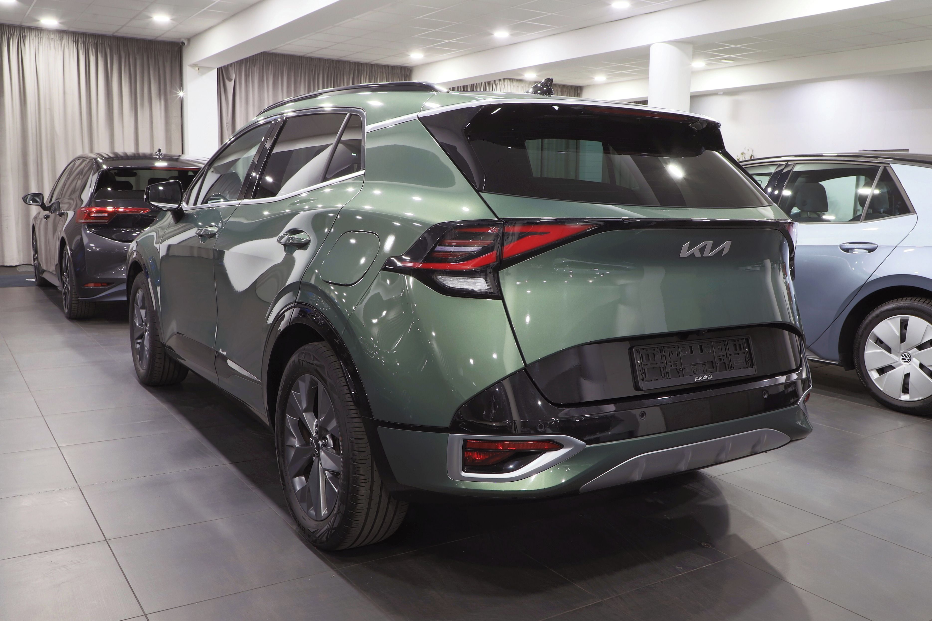 Kia Sportage, 1.6 T-GDi Hybrid AUT GT-Line - fotka 4