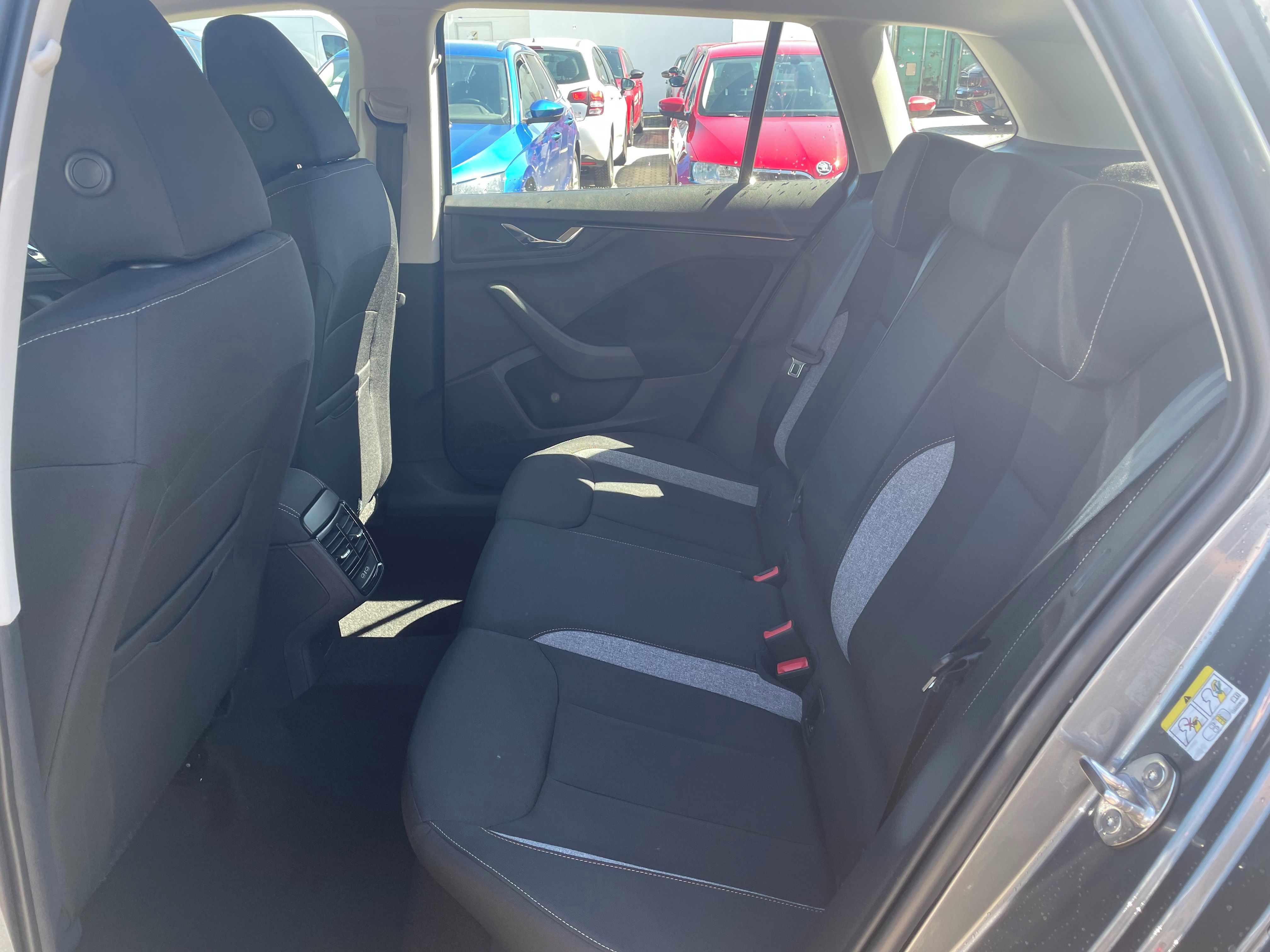 Škoda Kamiq, 1,0 TSI 85 kW, DSG 7-st. - fotka 6
