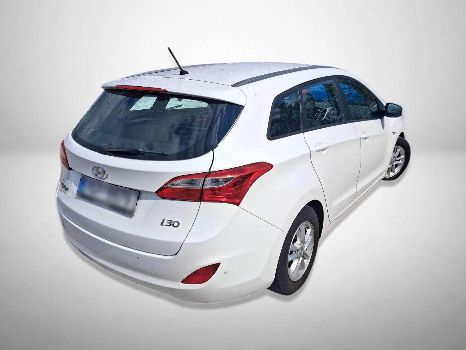 Hyundai i30, 1.6 GDI, ČR,1.maj, Serv.kniha - fotka 2
