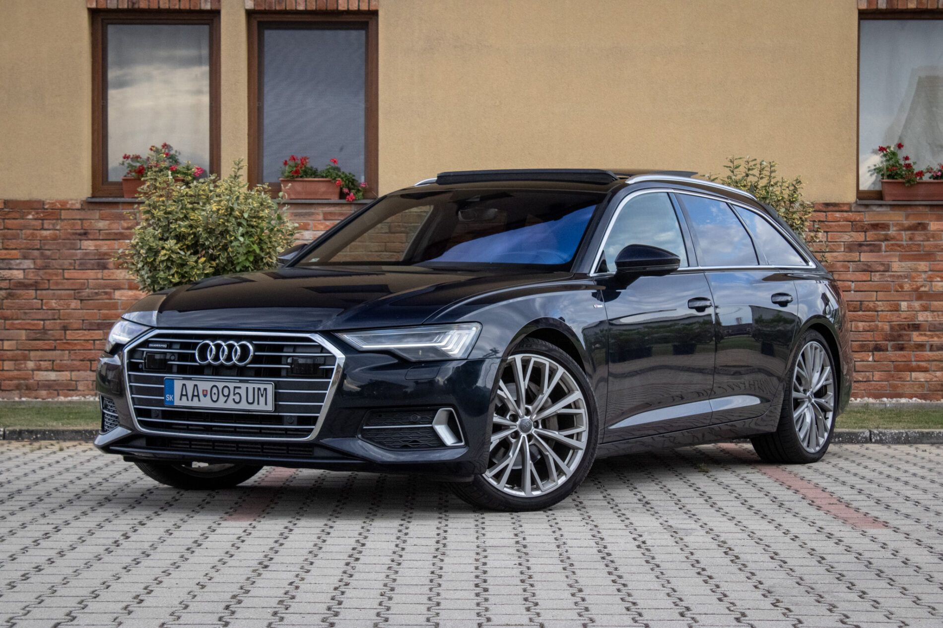 Audi A6 Avant