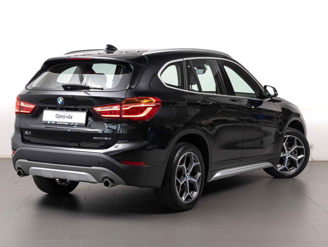 BMW X1, xDrive18d - fotka 5