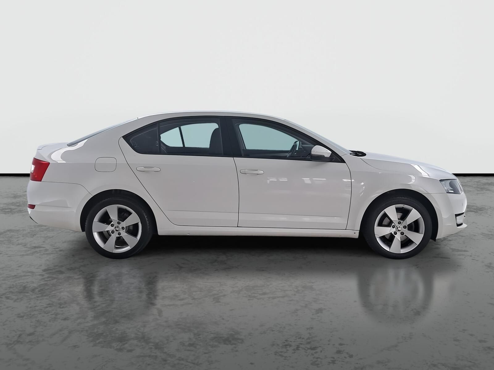 Škoda Octavia, 1.4 TSI, Serv.kniha, Klima - fotka 6