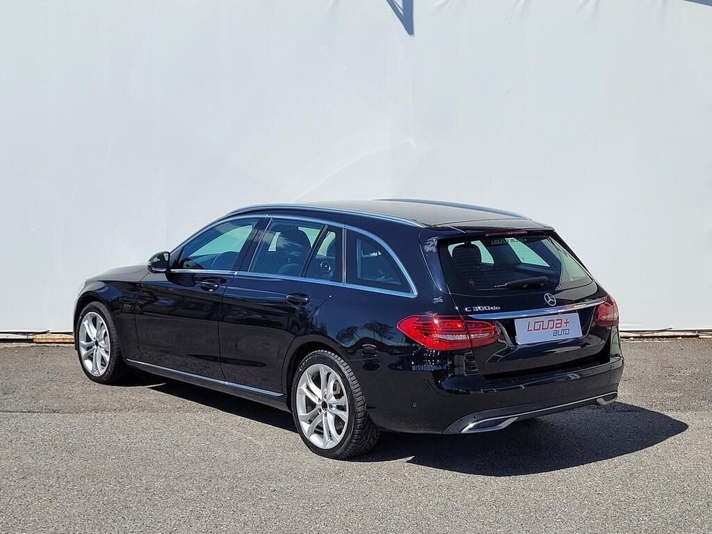 Mercedes-Benz Třídy C, 2.0 C300de 225 kW - fotka 6