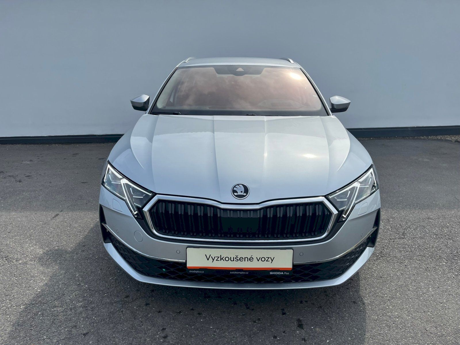 Škoda Octavia, OCT.COMBI TOP SELECTION 2,0 TD - fotka 4