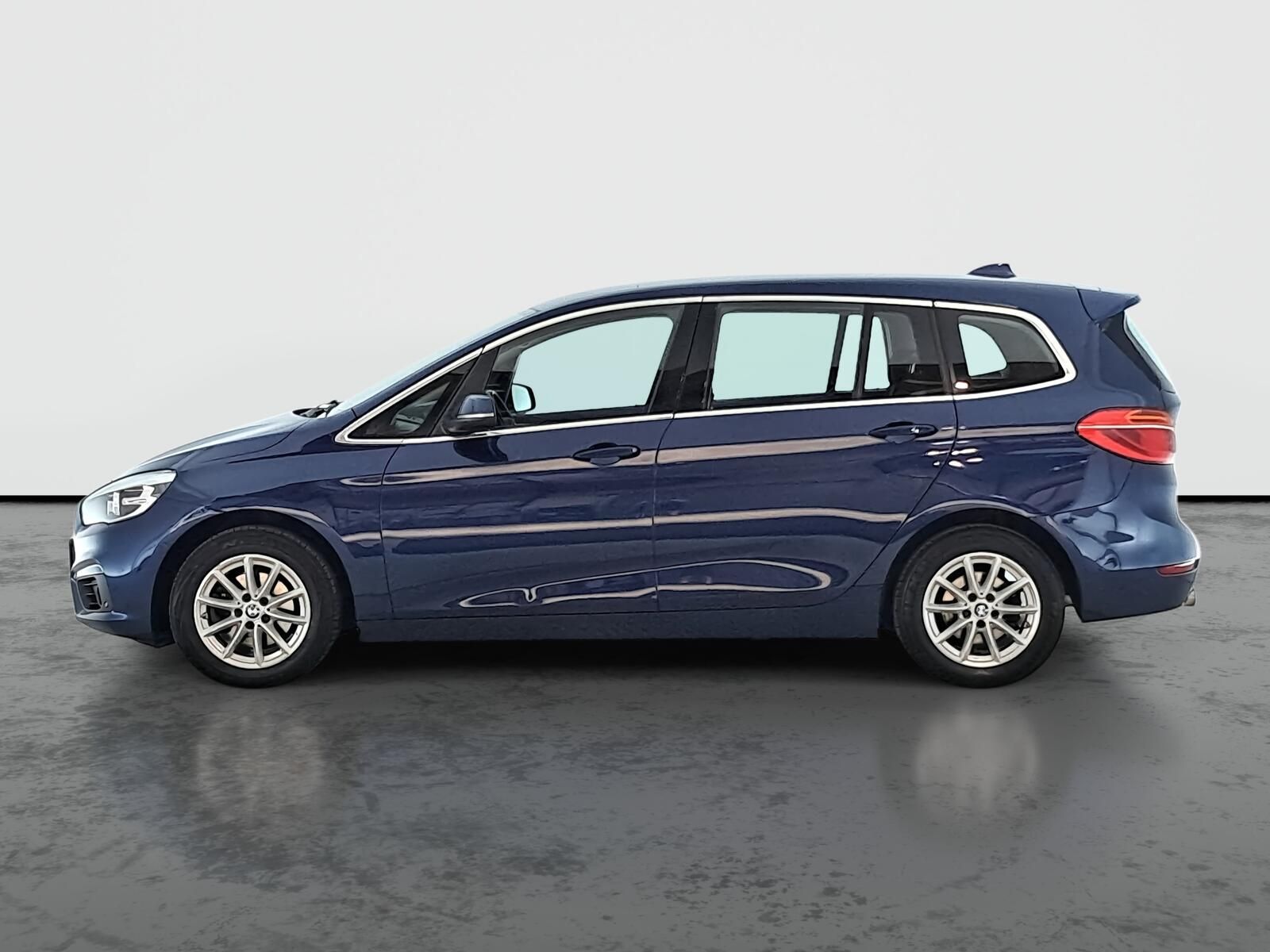 BMW Řada 2, 216d Gran Tourer, Navi - fotka 3