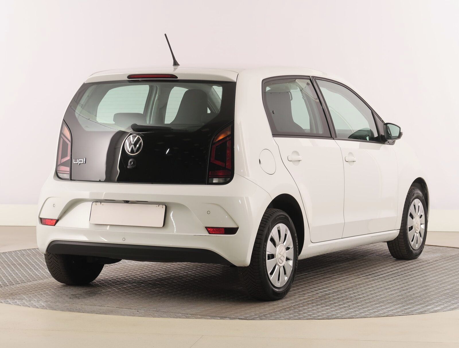 Volkswagen Up!, 1.0, Automatická klima - fotka 5