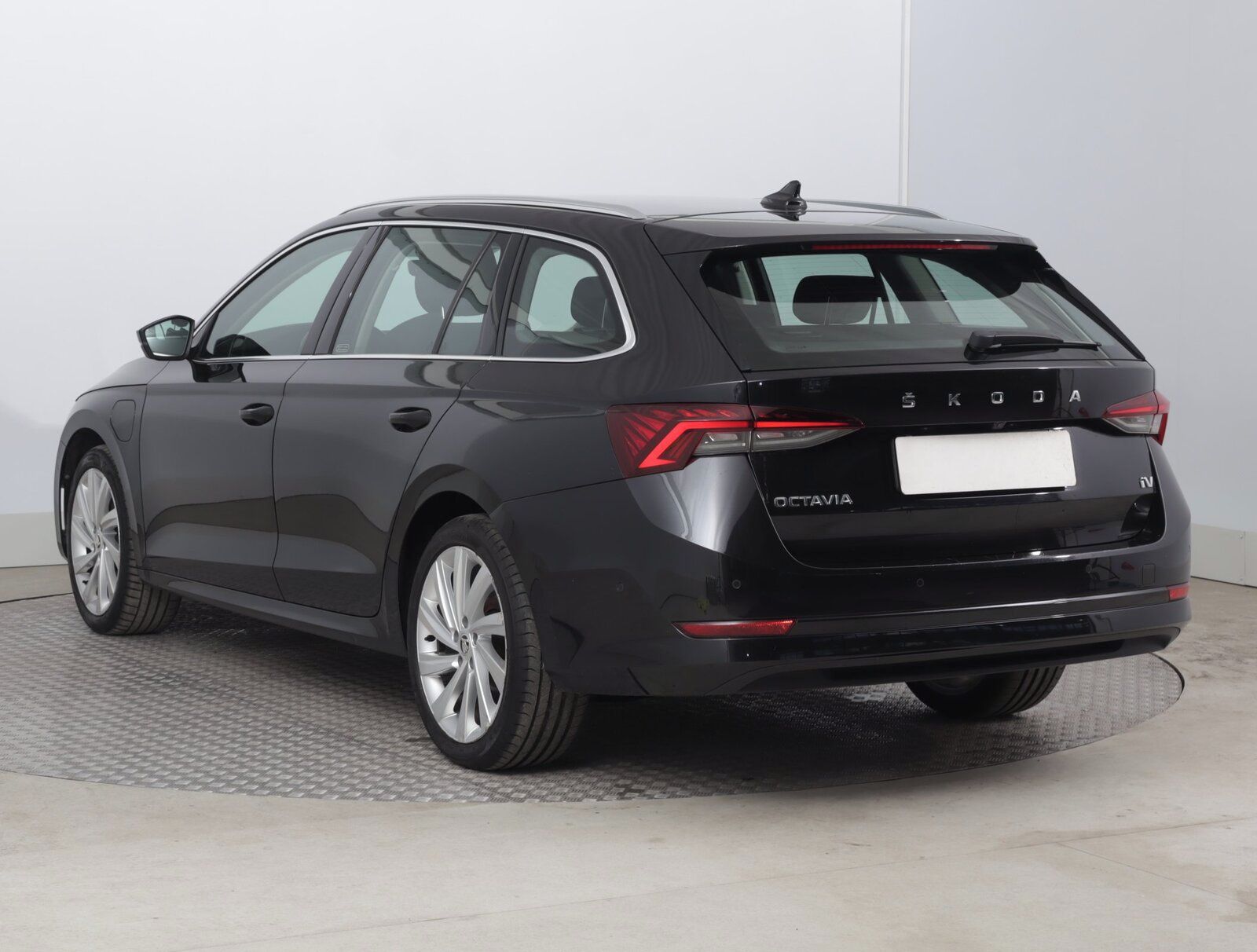 Škoda Octavia, 1.4 TSI iV, Style, Automat, ČR - fotka 4