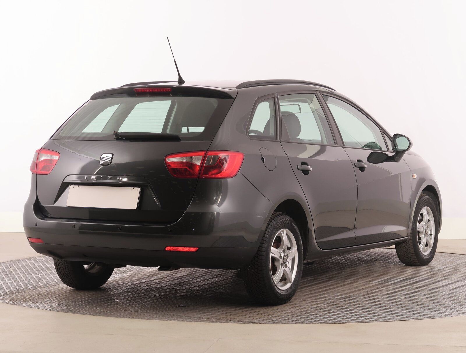 Seat Ibiza, 1.2 TDI, po STK - fotka 5
