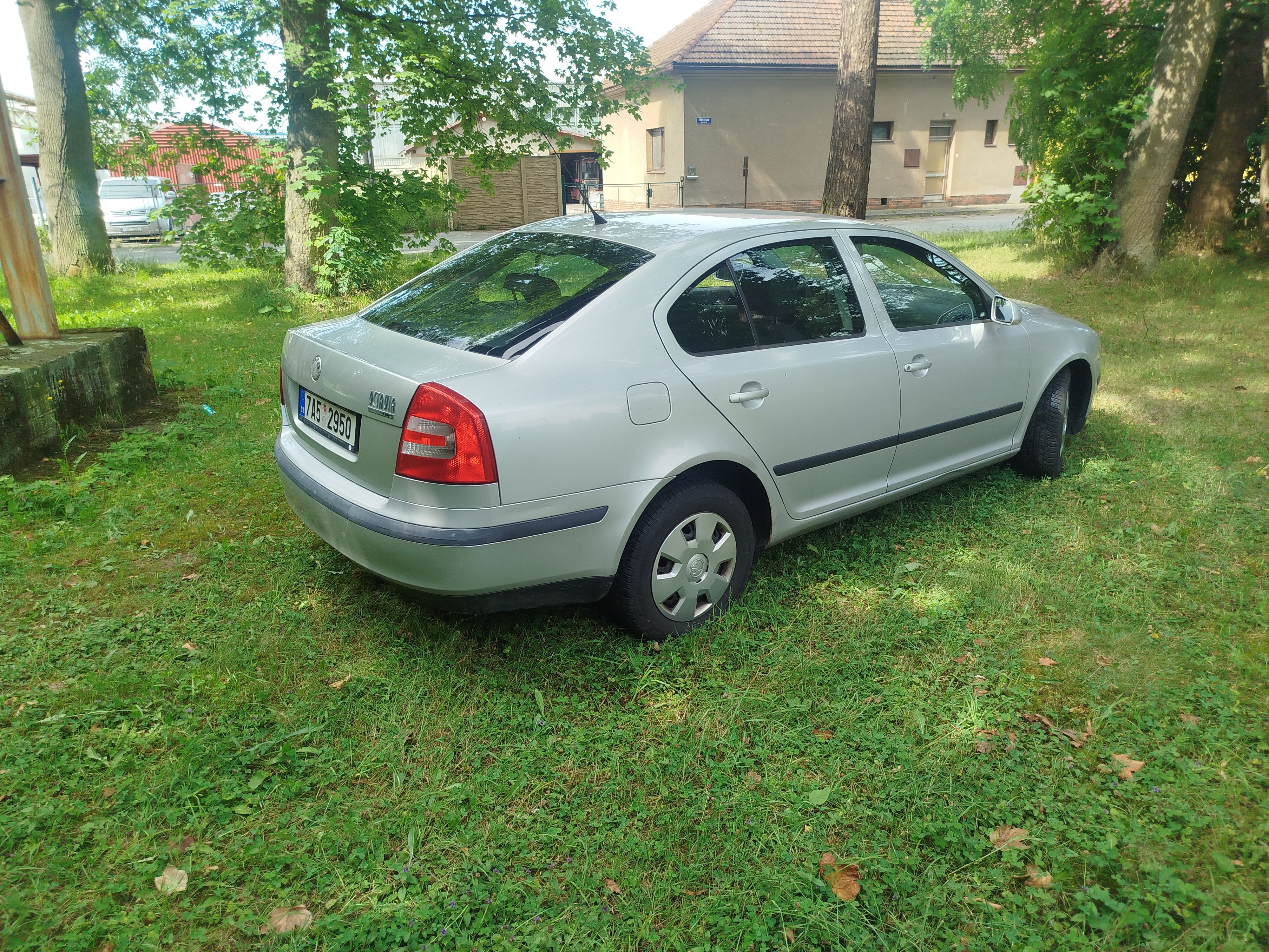 Škoda Octavia, 1.9Tdi 77 kw - fotka 3