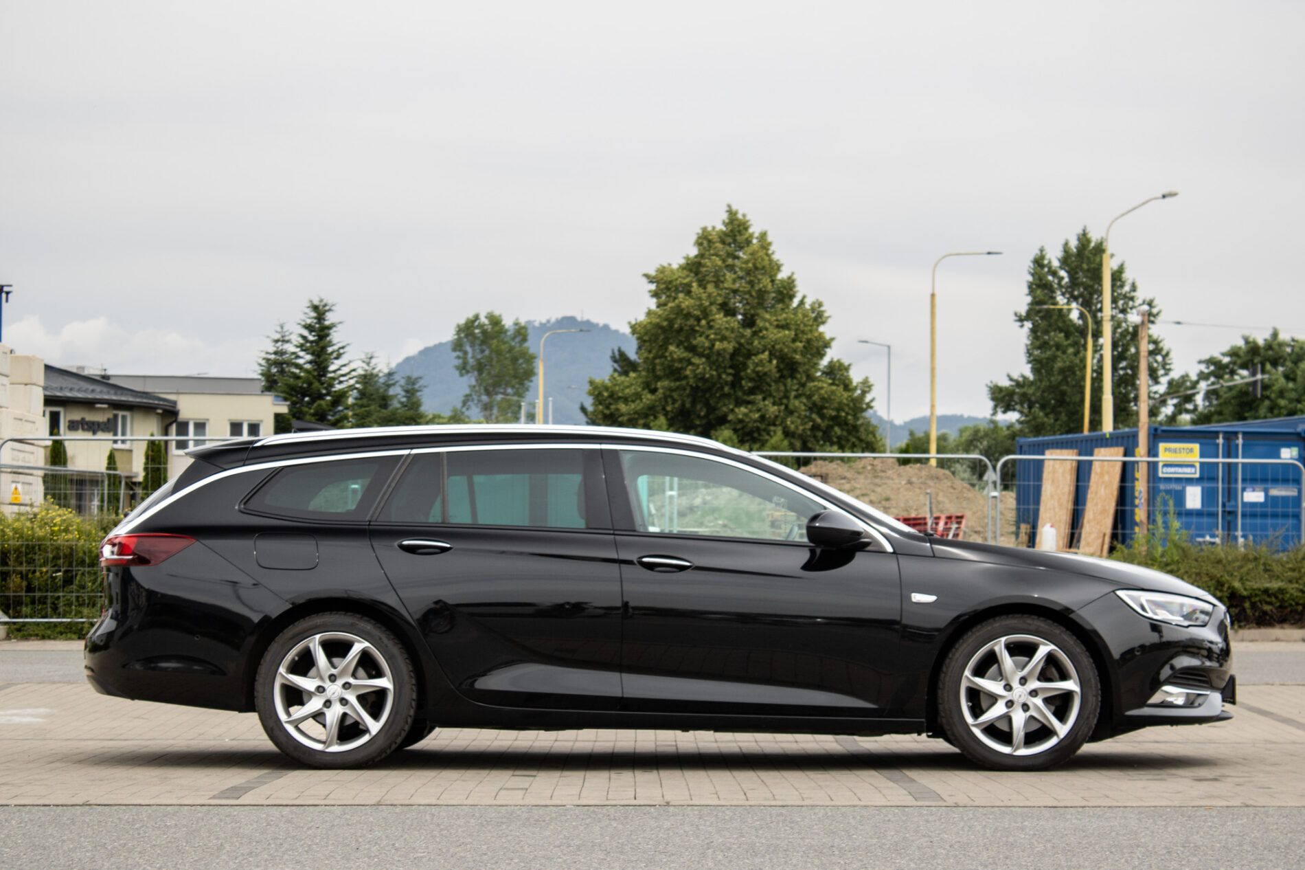 Opel Insignia - fotka 4