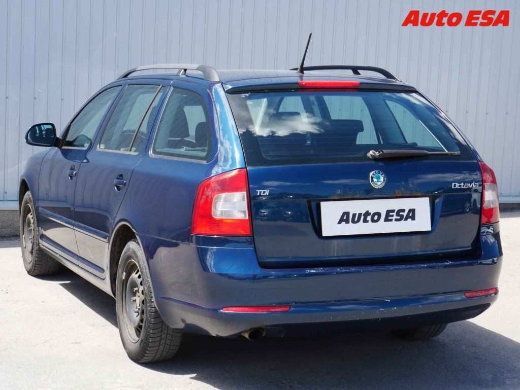 Škoda Octavia, 1.6TDi,ČR - fotka 6