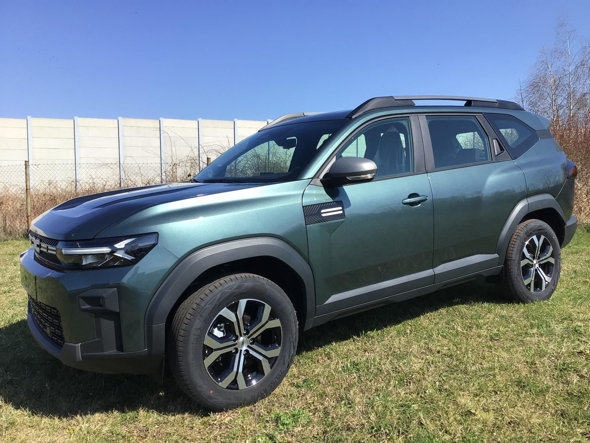 Dacia Bigster, AUTOMAT 4X4 LPG BOH. VÝBAVA - fotka 3