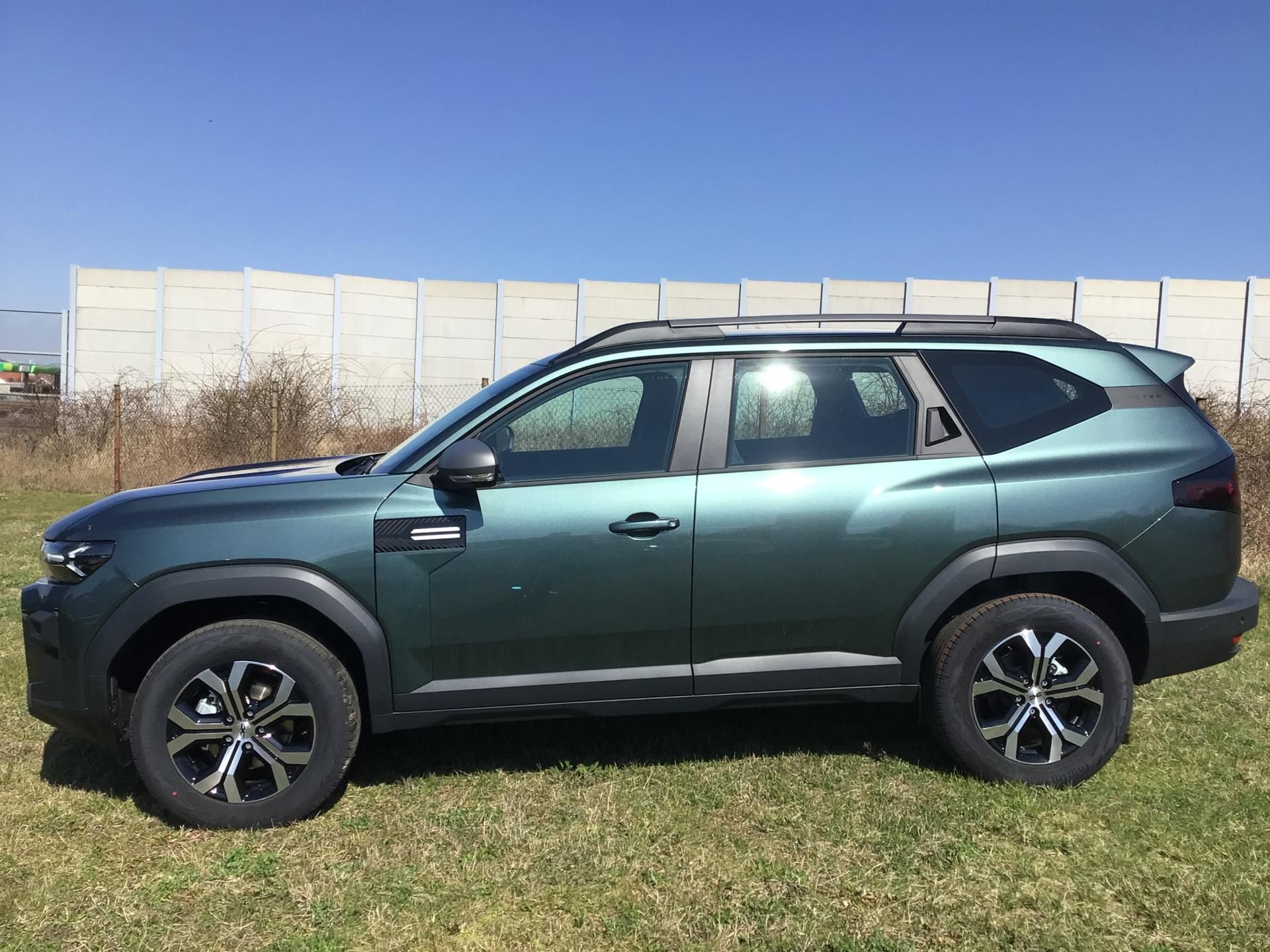 Dacia Bigster, AUTOMAT 4X4 LPG BOH. VÝBAVA - fotka 5