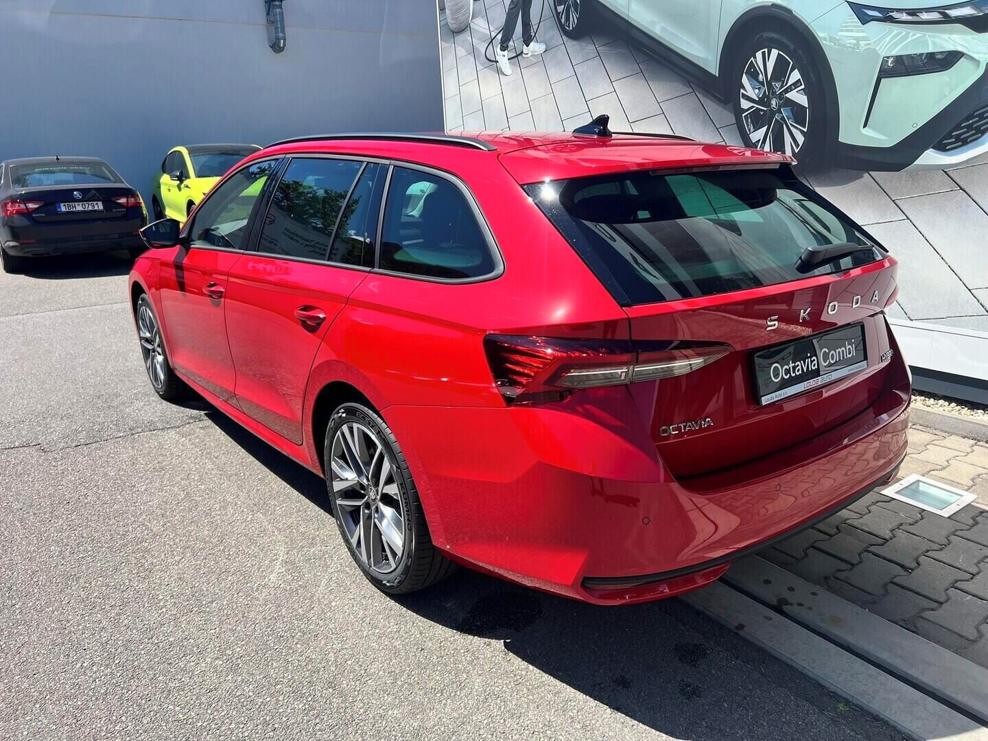 Škoda Octavia, Combi Selection TS110/1.5A7F č - fotka 5