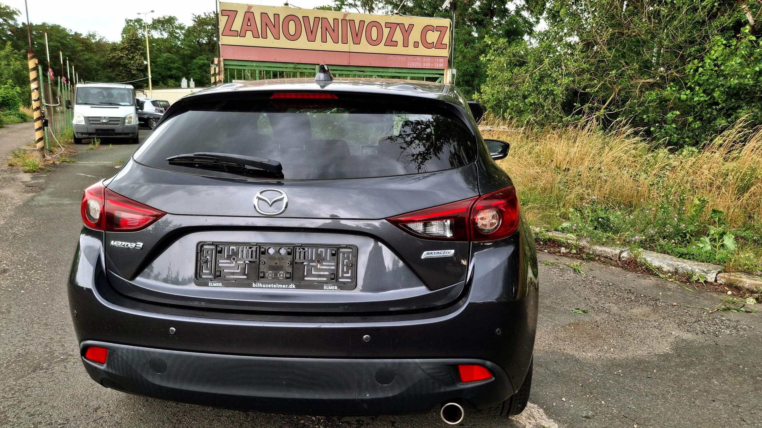 Mazda 3, 1.5 benzin - fotka 5
