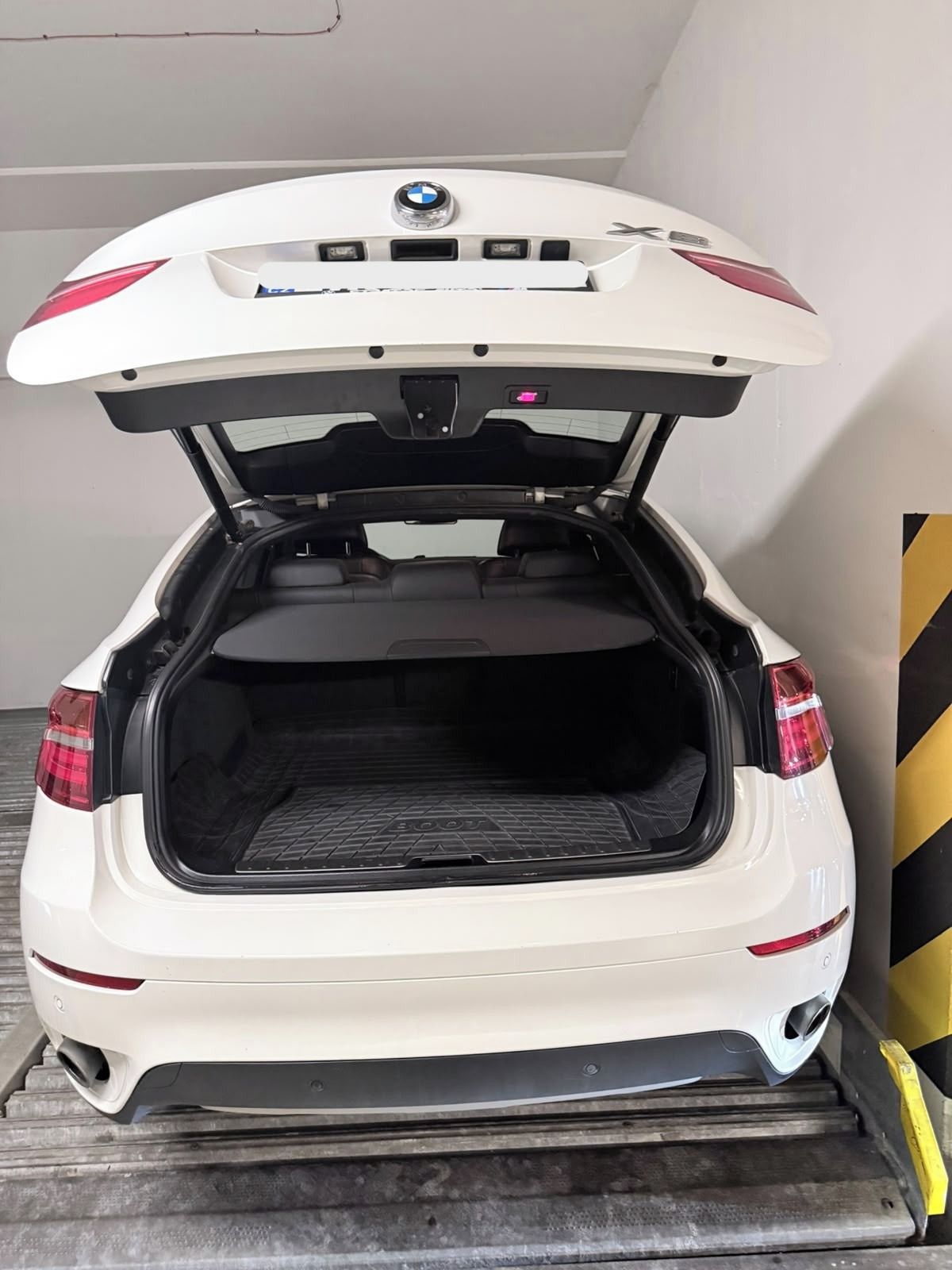 BMW X6, BMW X6 E71 3.0d - fotka 5