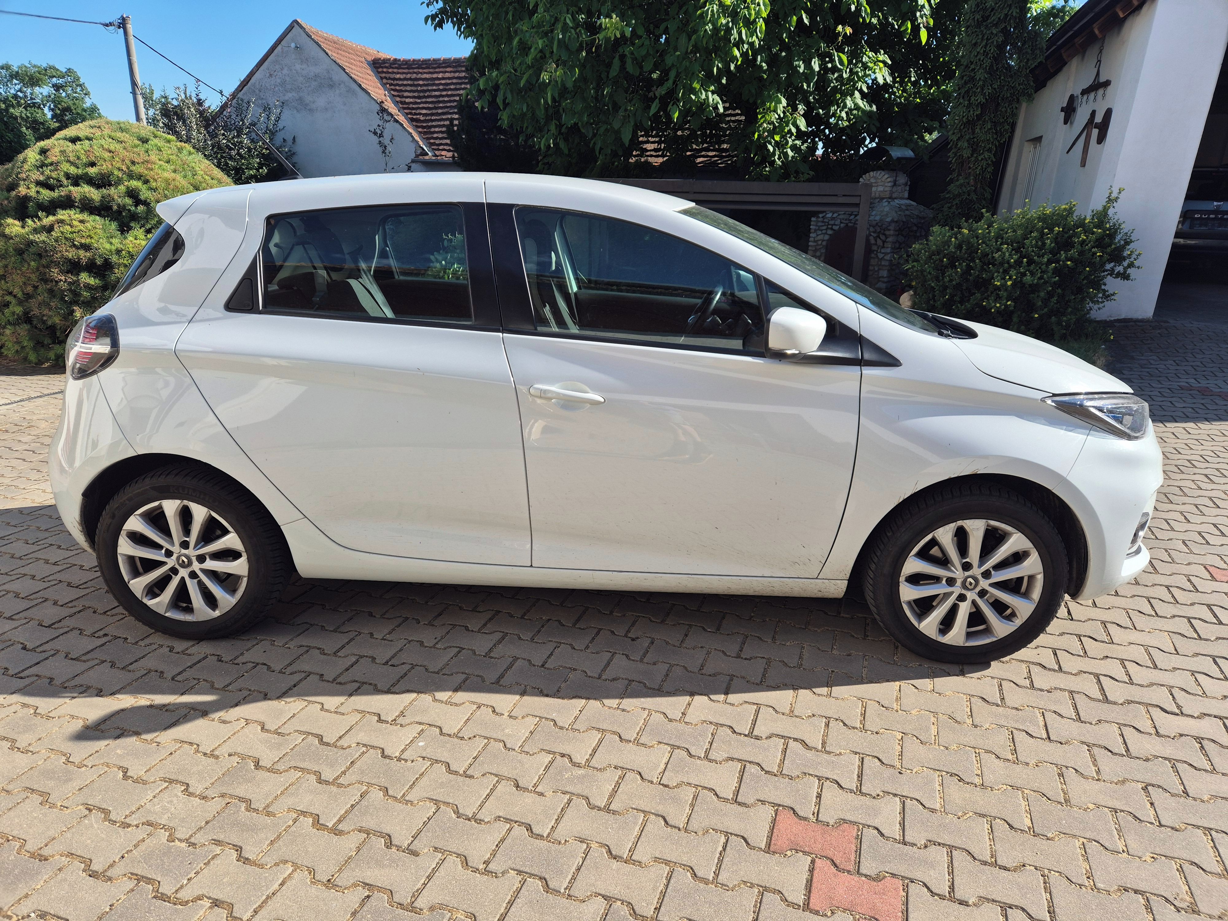 Renault ZOE, R110 52kWh CCS 50kW SoH 94,8% - fotka 4