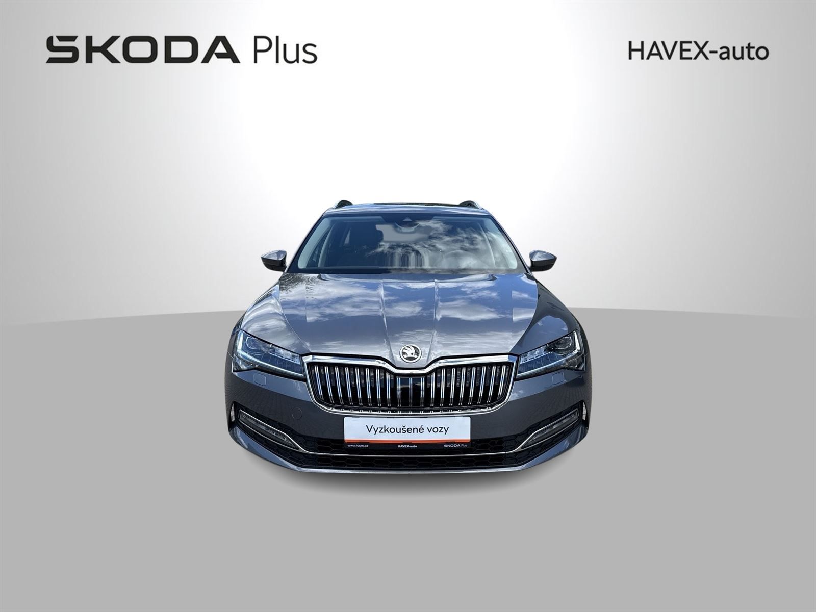 Škoda Superb, Combi 2.0 TDI DSG Style - fotka 4