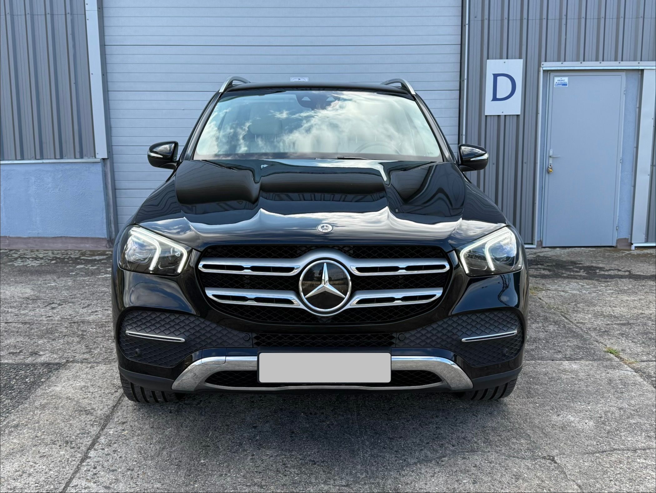 Mercedes-Benz GLE, 450 4 MATIC tažné - fotka 2