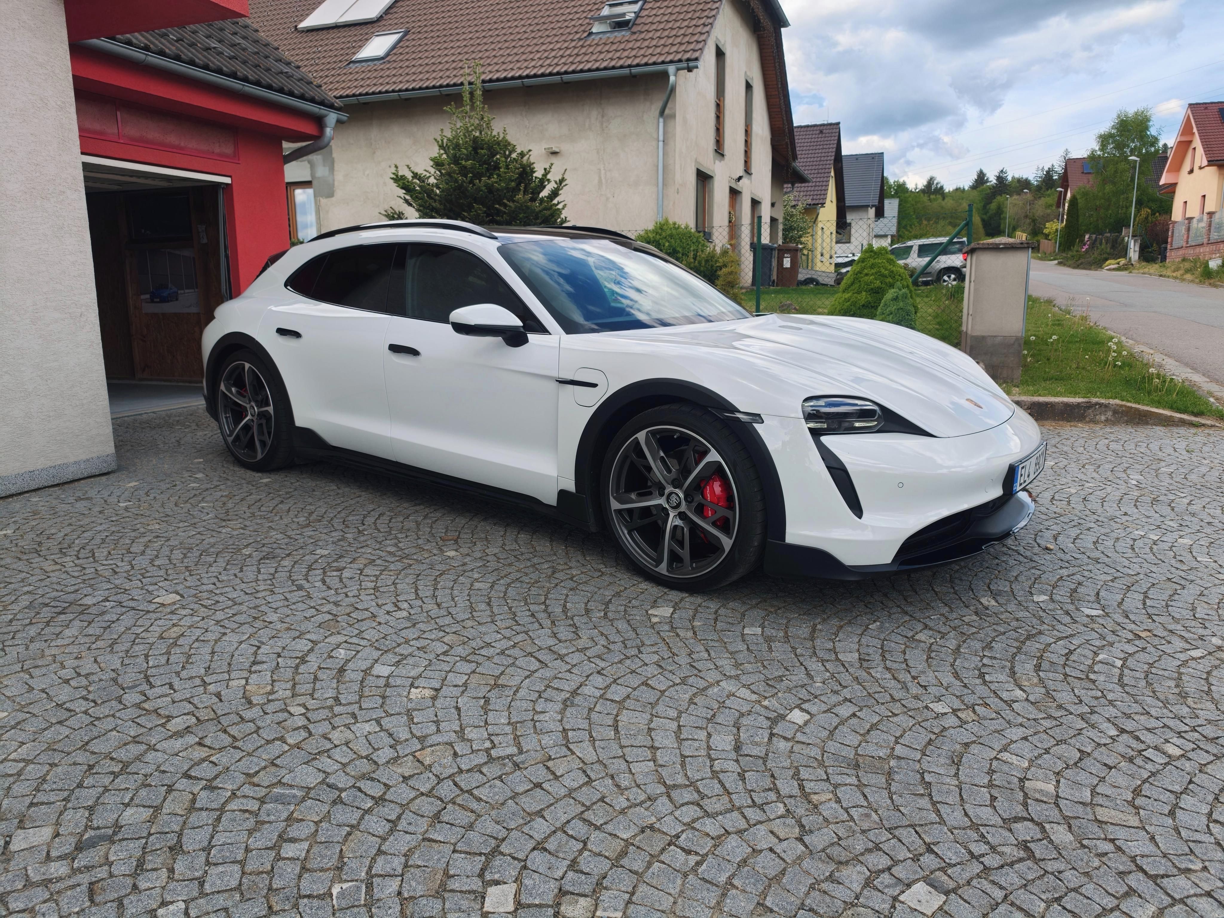 Porsche Taycan, 4S Cross Turismo, záruka, PPF - fotka 2