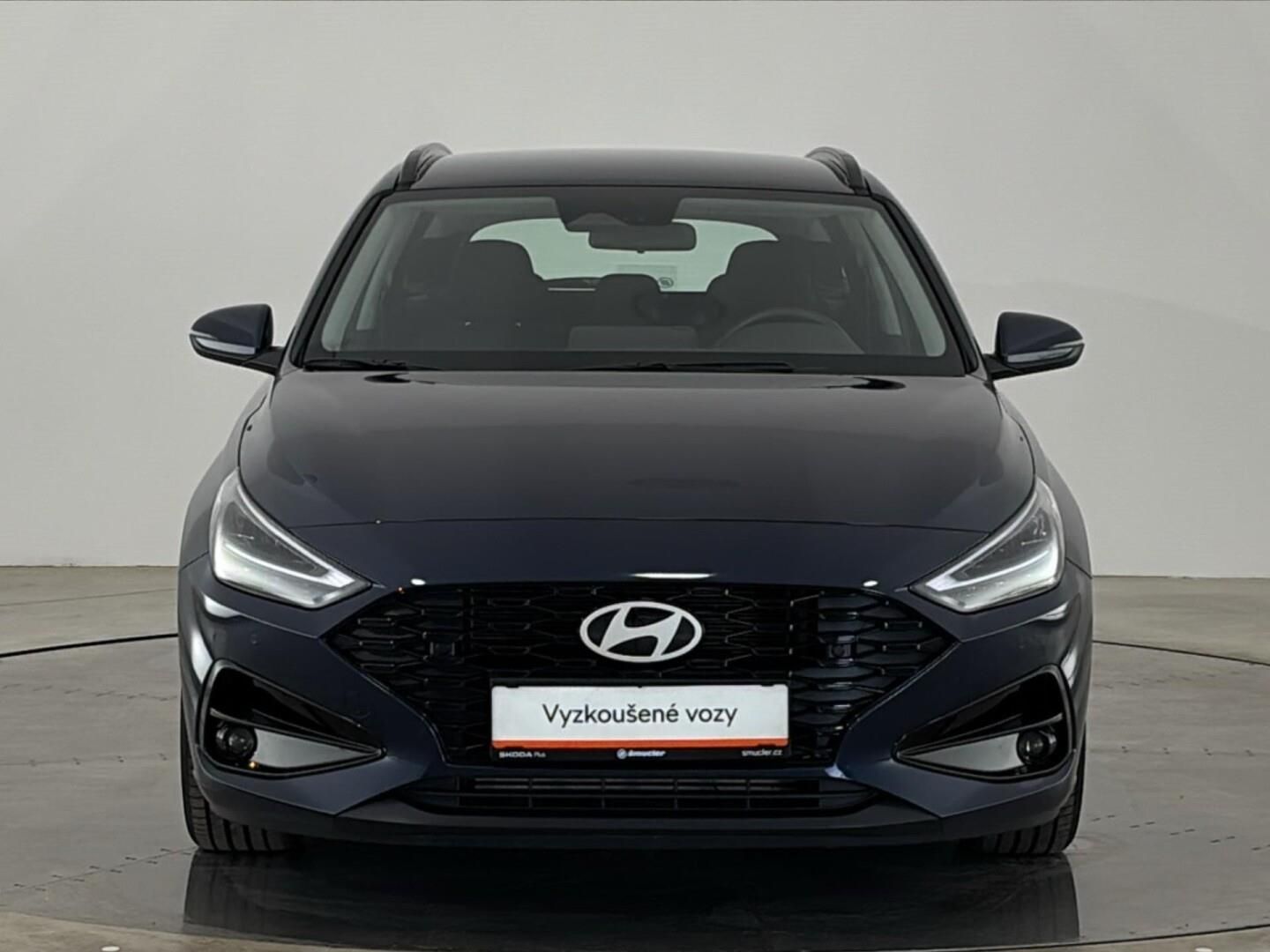 Hyundai i30, 1.5 T-GDI / 103 kW Smart DCT - fotka 4