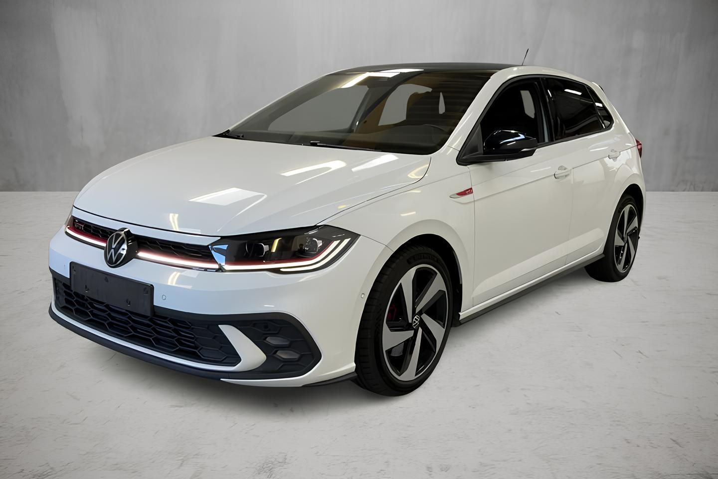 Volkswagen Polo, GTI 2.0TSI DSG 152kW DPH 1.Maj