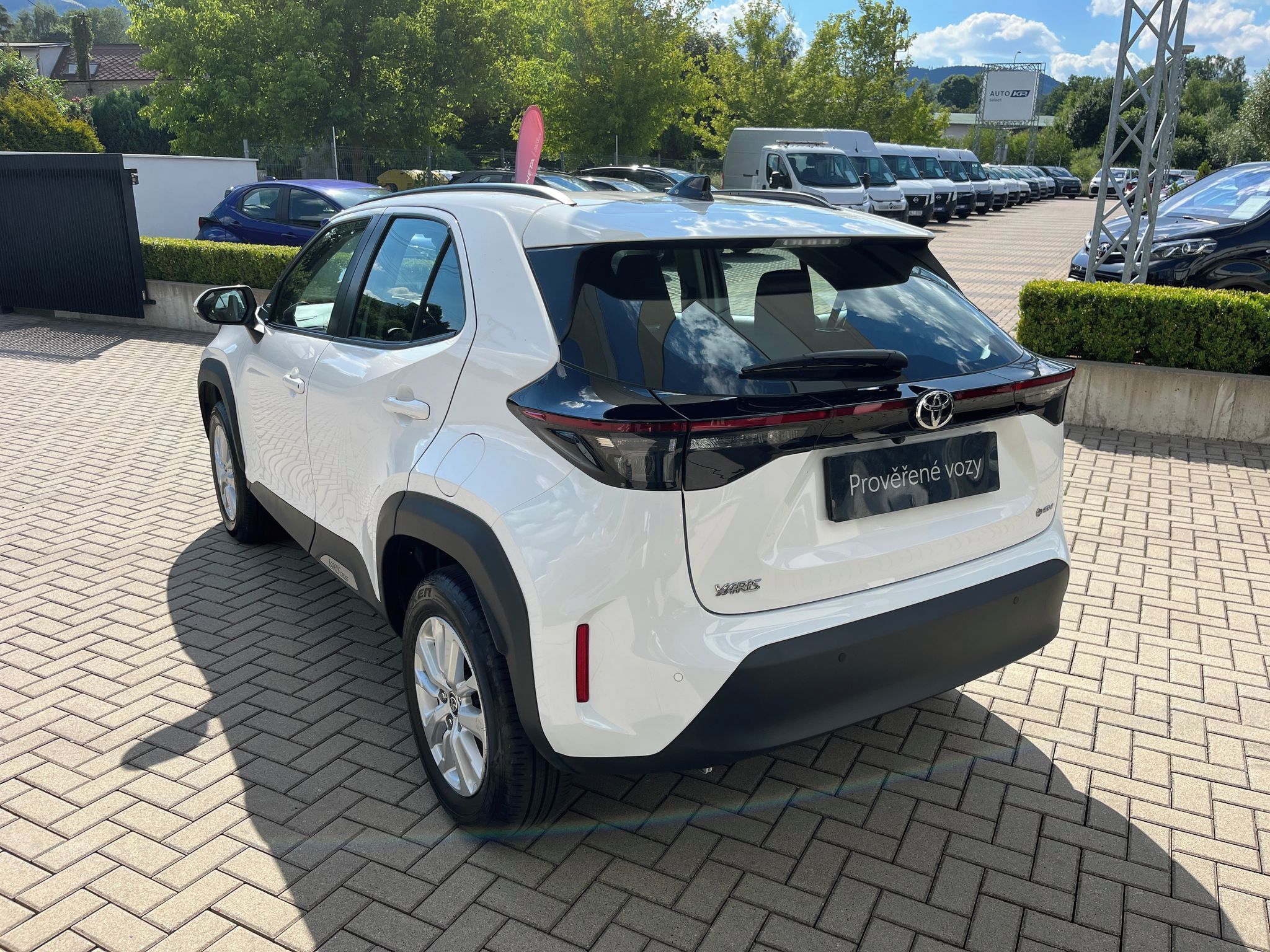 Toyota Yaris Cross, 1.5 Hybrid e-CVT Comfort - fotka 4
