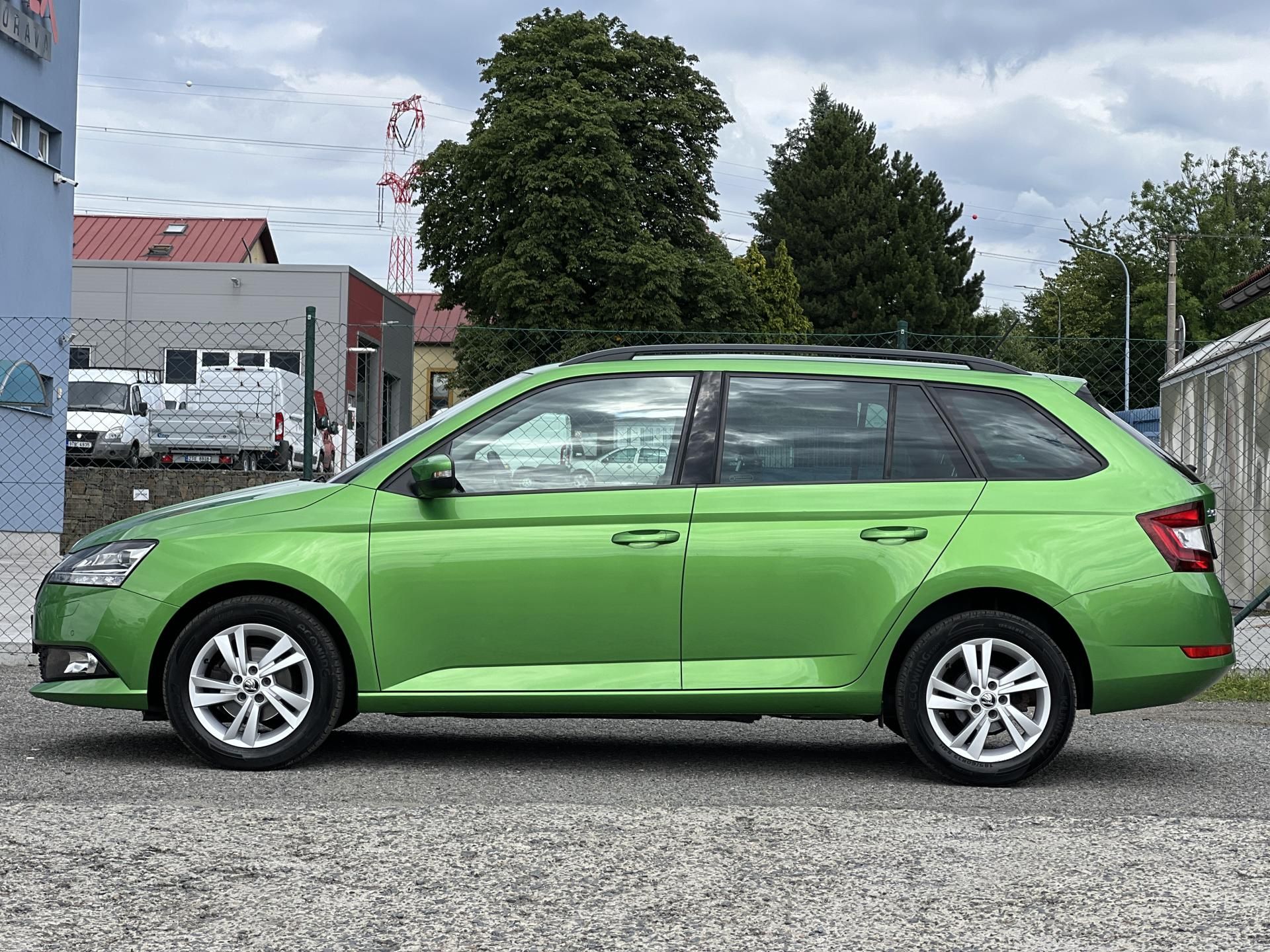 Škoda Fabia, Style+ 1.0TSi KAMERA ČR 1.MAJ. - fotka 4