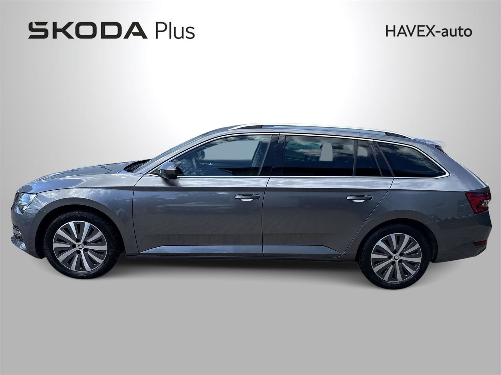Škoda Superb, Combi 2.0 TDI DSG Style - fotka 3