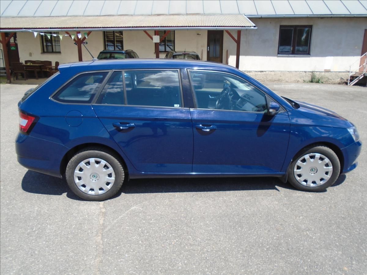 Škoda Fabia, 1,0 - fotka 5