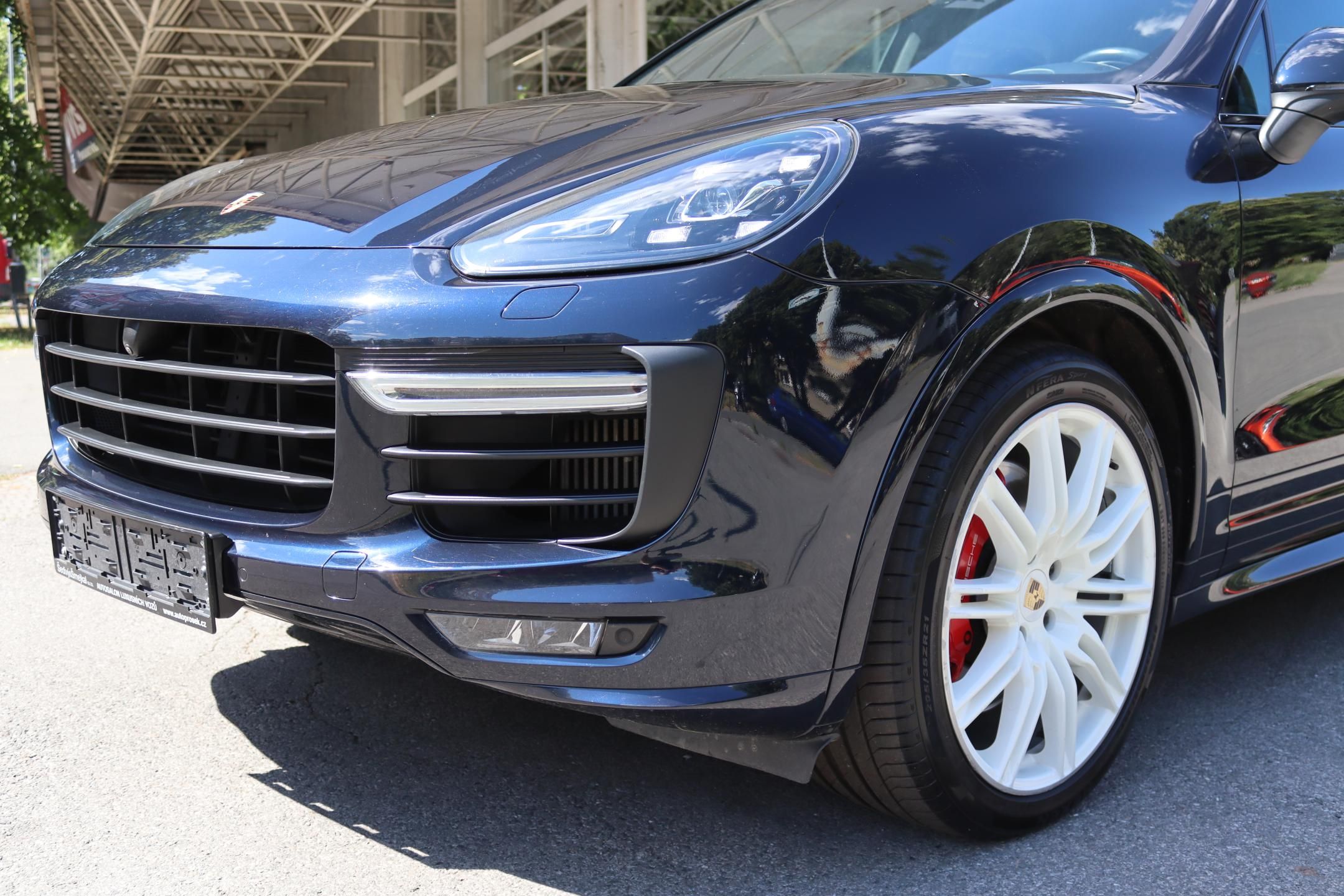 Porsche Cayenne, GTS 3.6 V6 324kW 4x4 - fotka 5