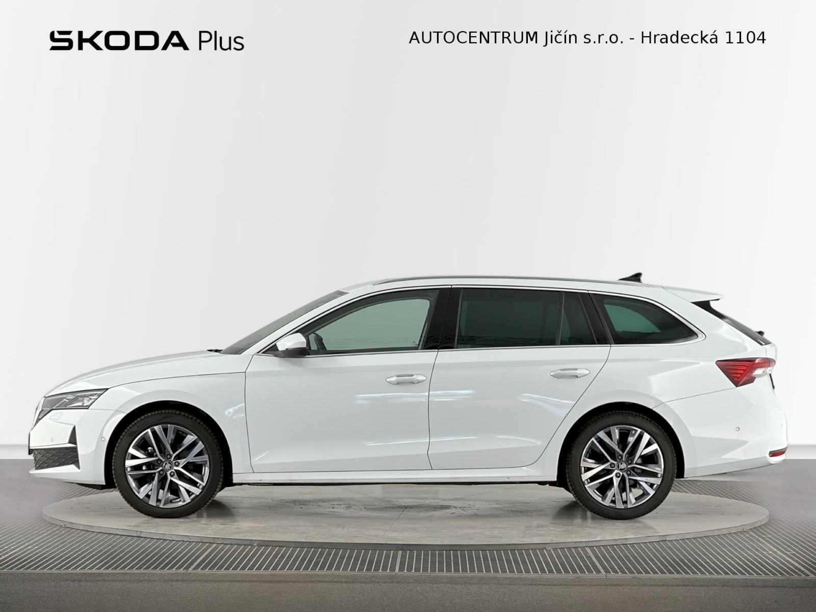 Škoda Octavia, Combi 1.5TSI 110kW Exclusive S - fotka 3