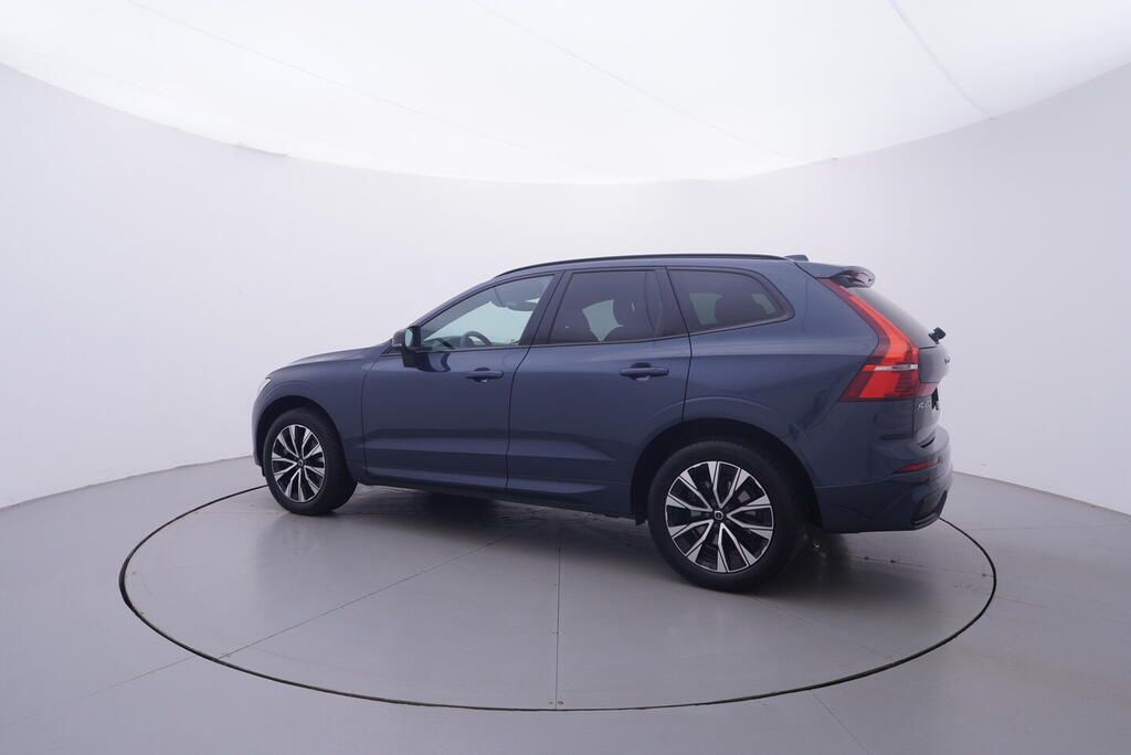 Volvo XC60, 2.0 . 145 kW - fotka 3
