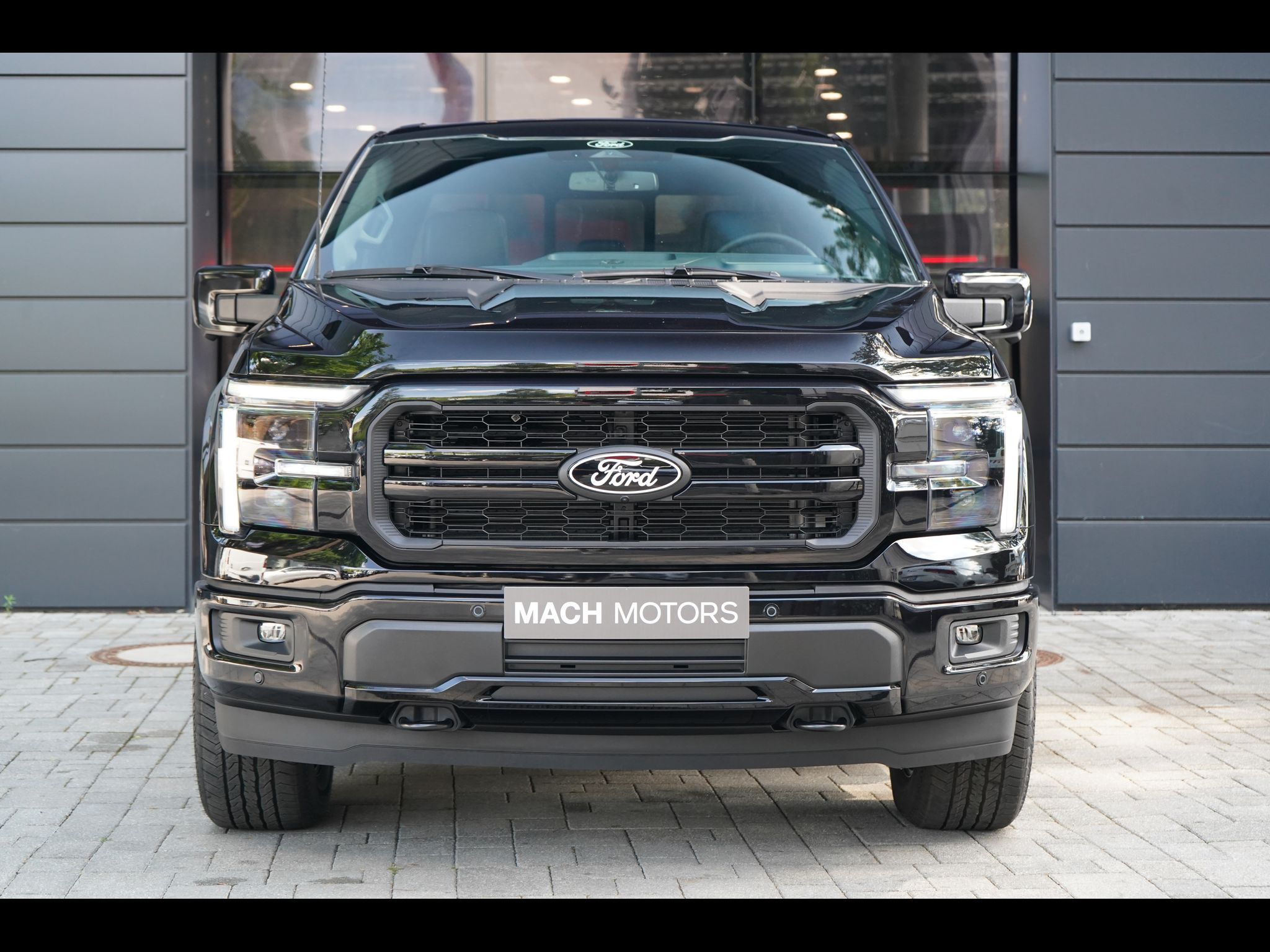 Ford F-150, Lariat 5,0 298 kW - fotka 3