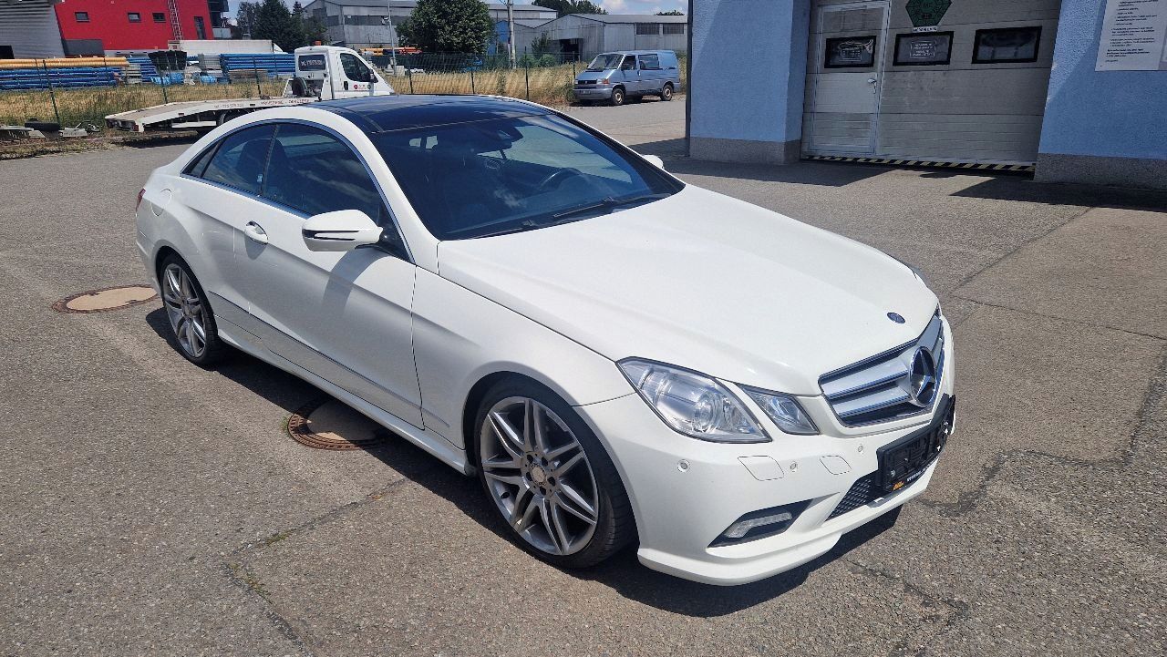 Mercedes-Benz Třídy E, E 500 Avantgarde AMG