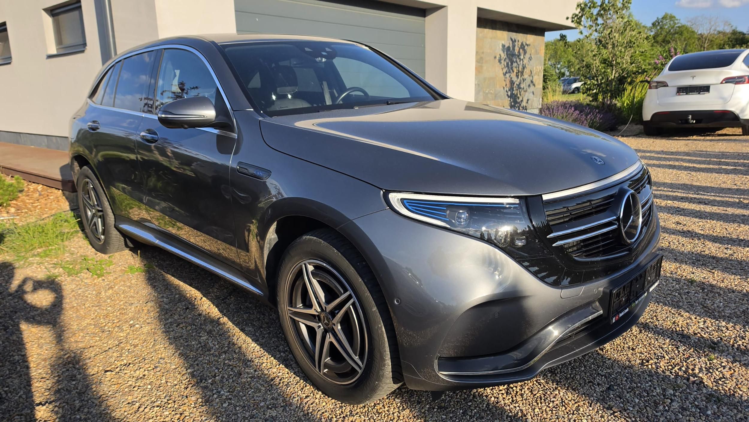 Mercedes-Benz EQC, 400 4Matic 85 kWh