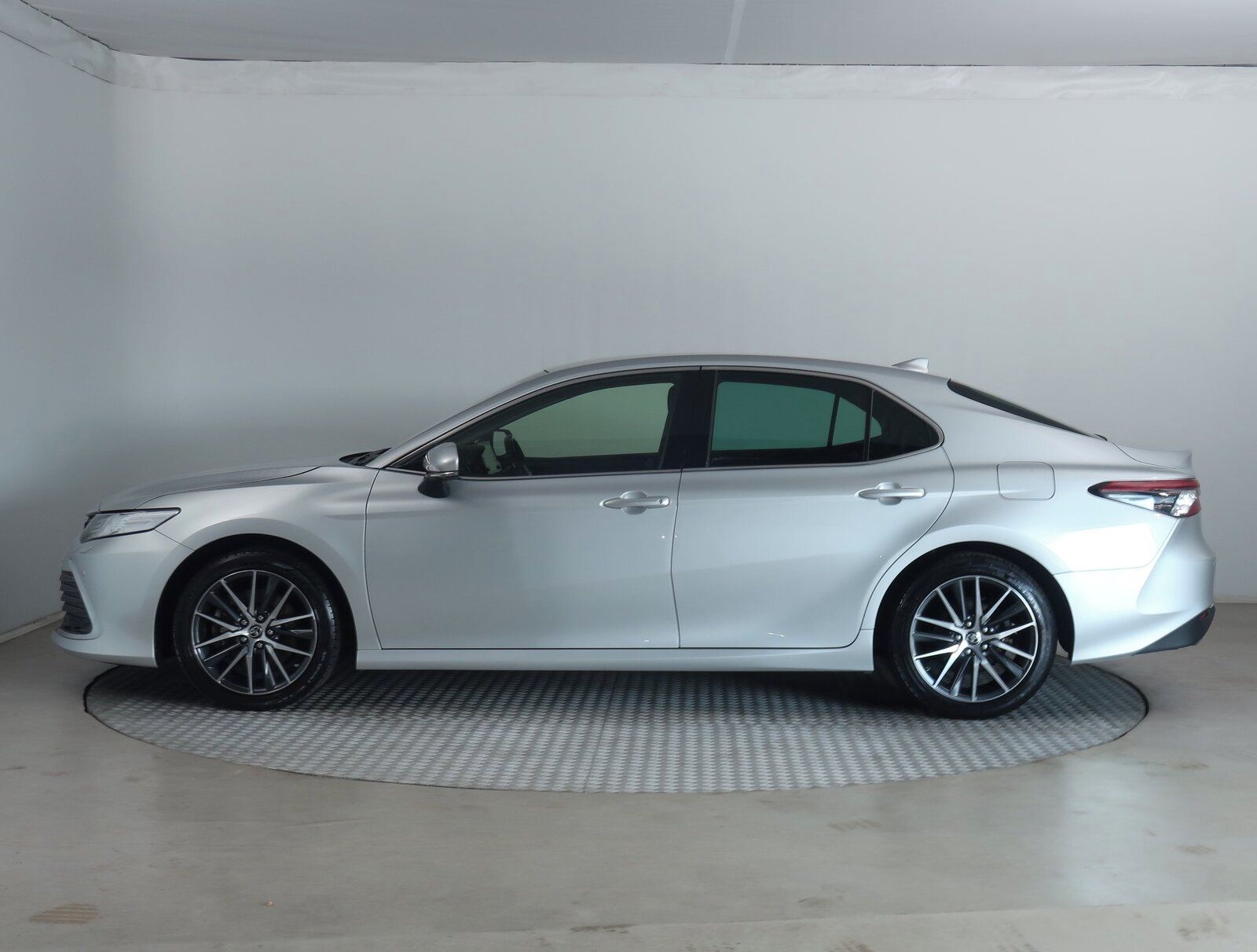 Toyota Camry, 2.5 Hybrid, Prestige, Automat - fotka 3