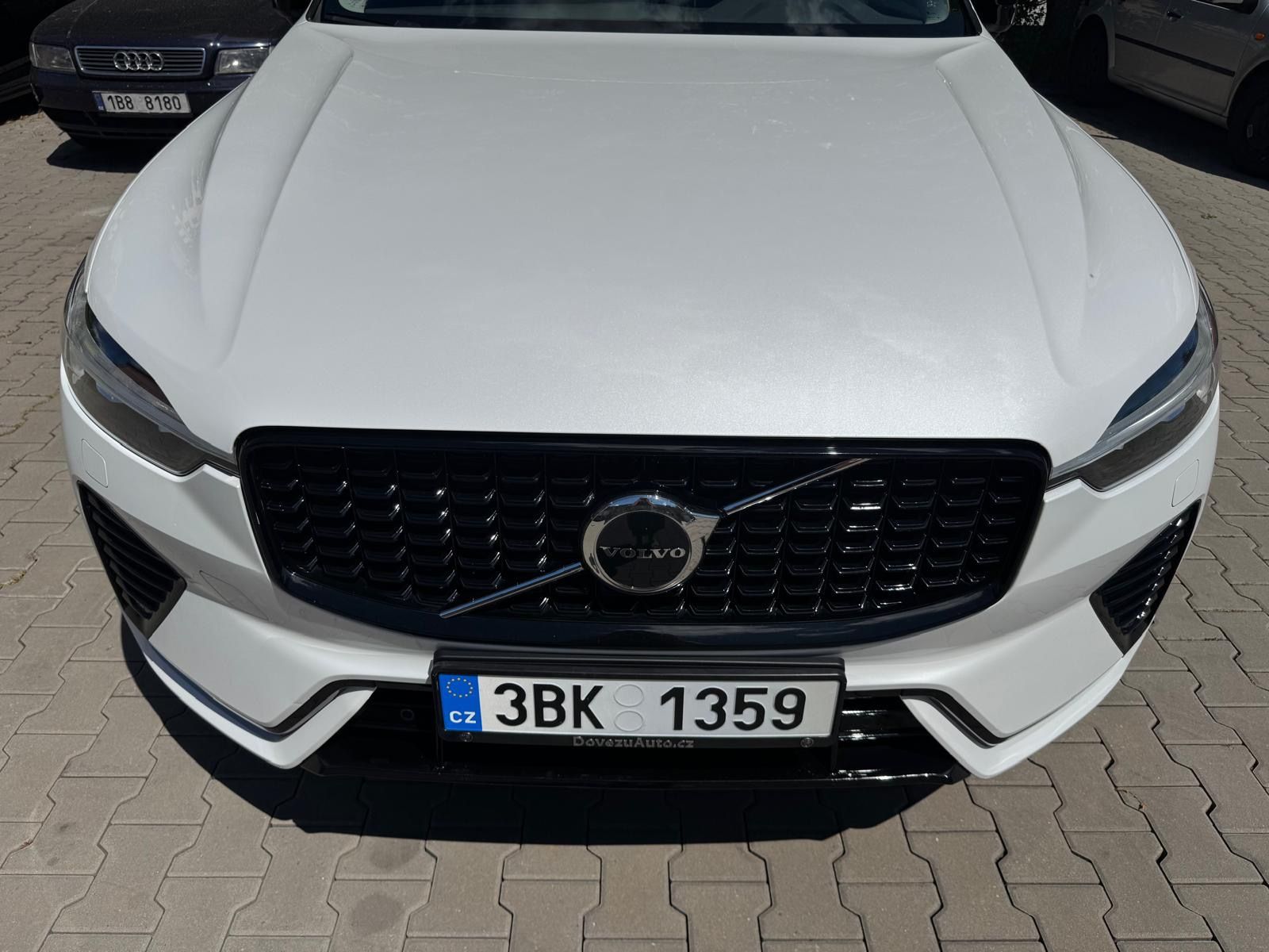 Volvo XC60, Volvo XC60 B4 AWD, 2023 - fotka 2