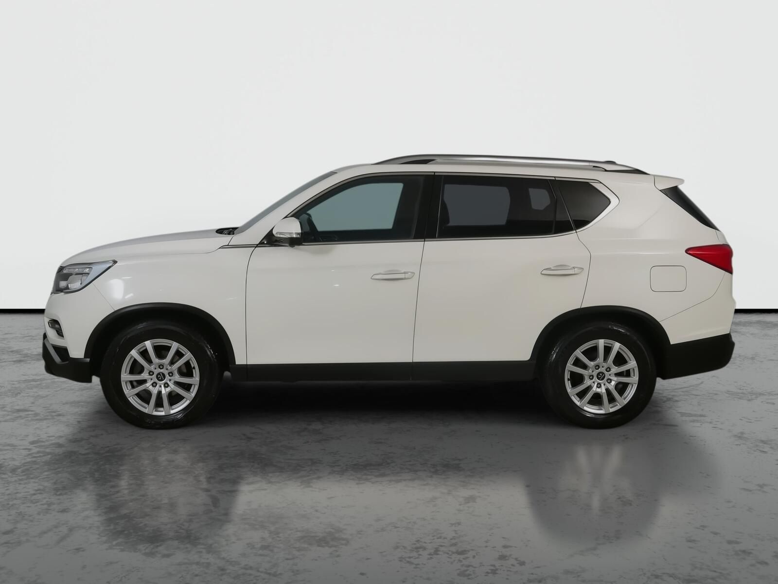 SsangYong Rexton, 2.2 Diesel, 4X4, Automat - fotka 3