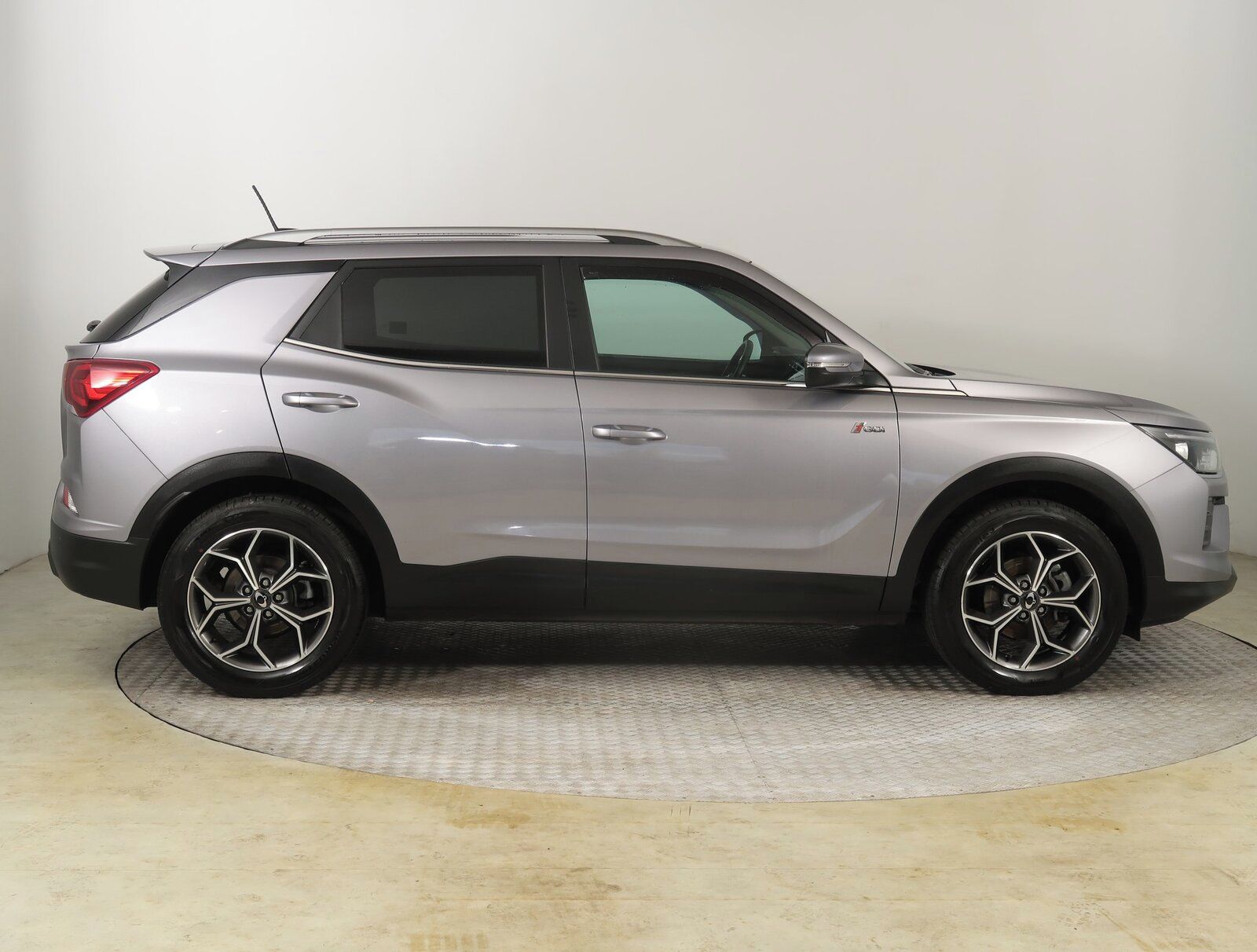 SsangYong Korando, 1.5 T-GDI, Style Plus, 4X4 - fotka 6