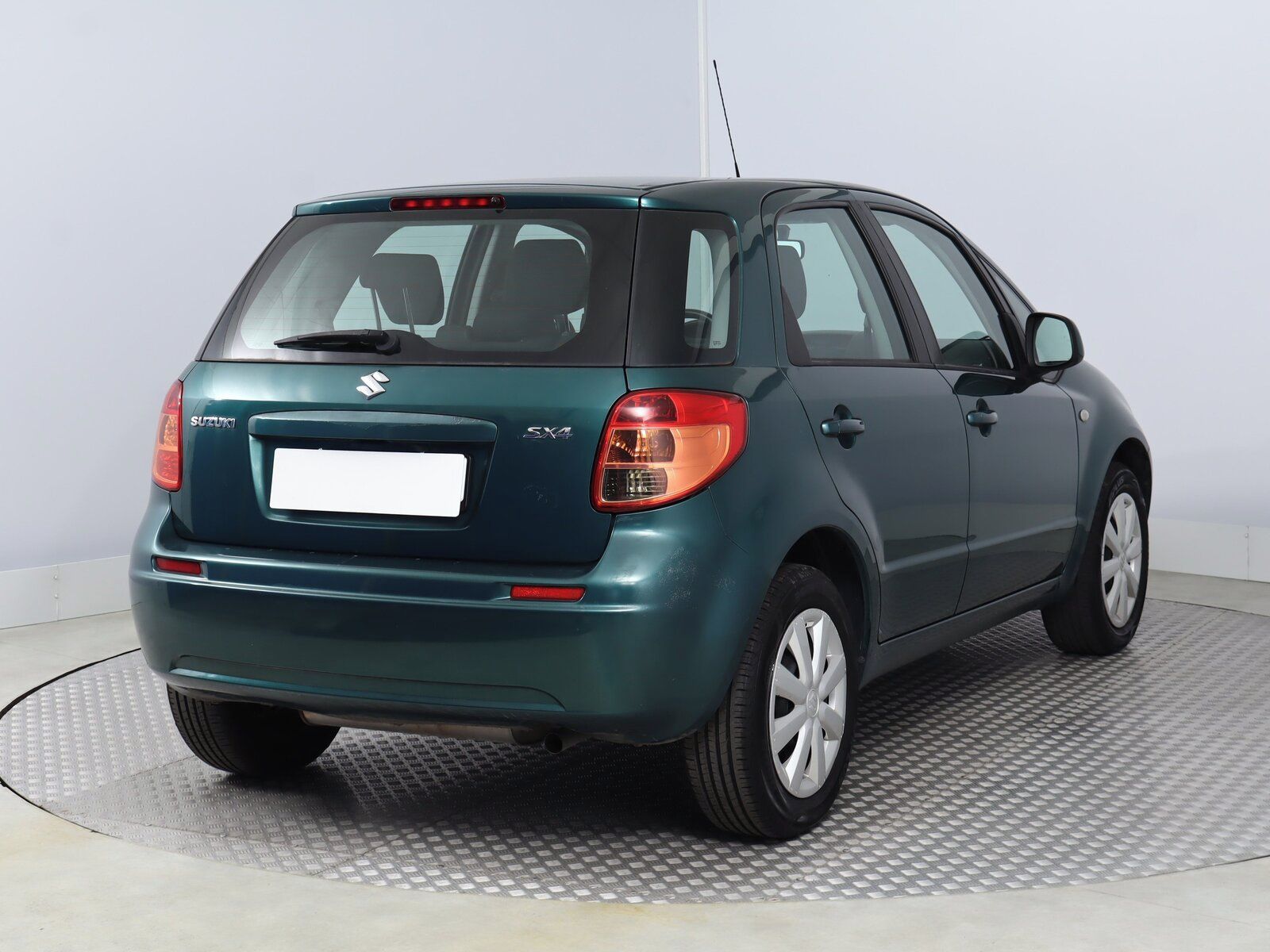 Suzuki SX4, 1.5 i, Klima - fotka 5