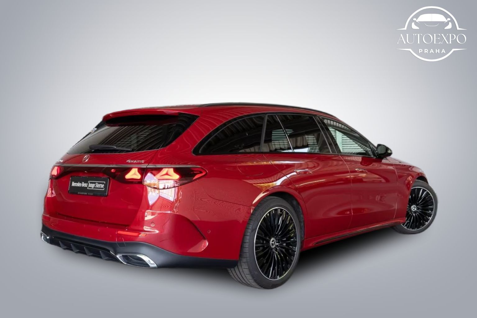 Mercedes-Benz Třídy E, 450d T 4M AMG Premium - fotka 2