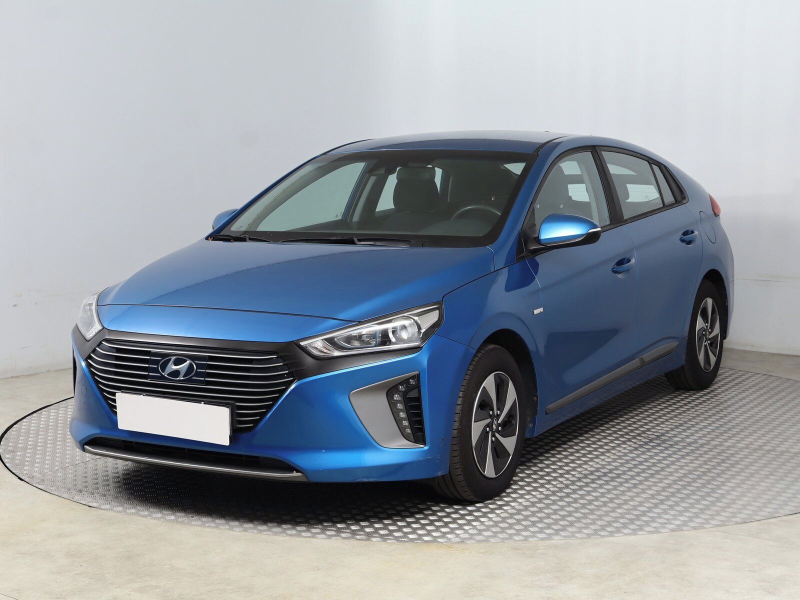 Hyundai Ioniq, Hybrid, Automat, Serv.kniha - fotka 2